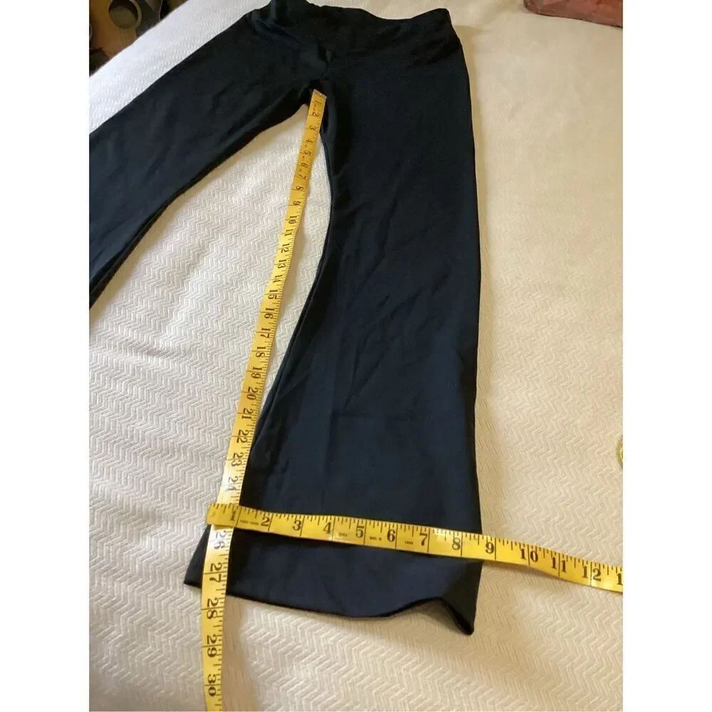 Black Full Length Mid Rise Flared Leggings M - Picture 3 of 5